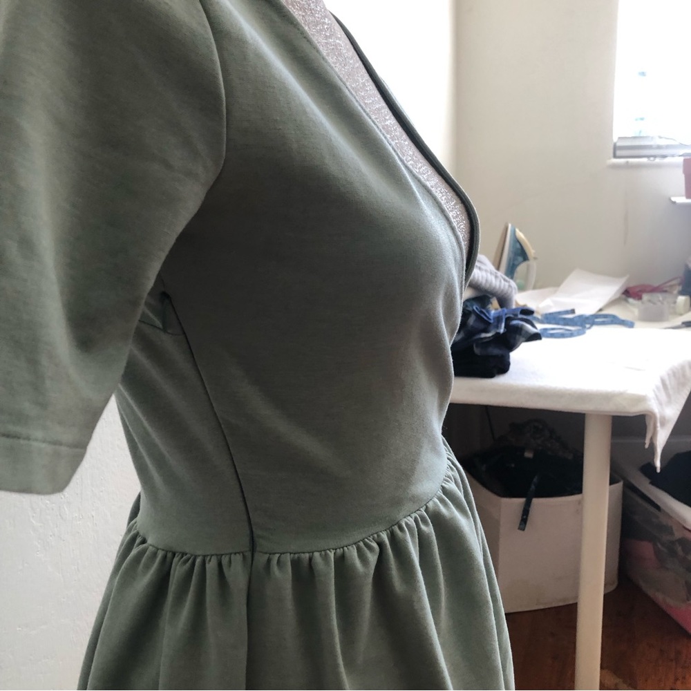 Zara women beautiful dress - Picture 4 of 7